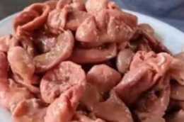 亳州小夥五代傳承滷兔肉，另闢蹊徑做滷兔肚，每天三百多斤