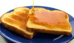 烤麵包放了蜂蜜還要放糖嗎？蜂蜜能和麵包一起吃嗎？