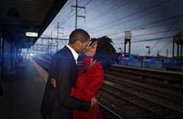 看世界丨盤點各國旅行的奇葩禁忌，禁止在火車站接吻