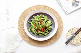 維生素含量高於大白菜的綠色葉子菜，這樣做鮮香爽口，上桌就光碟