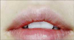 經常塗口紅唇色會變淺嗎？口紅的卸妝方法有哪些？