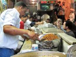 去埃及旅行 這些當地傳統美食一定要知道 街邊最火小吃是炸丸子